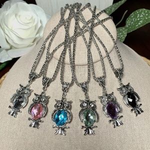 Endearing Owl, Faceted Acrylic Stone Necklace, in color of your choice.